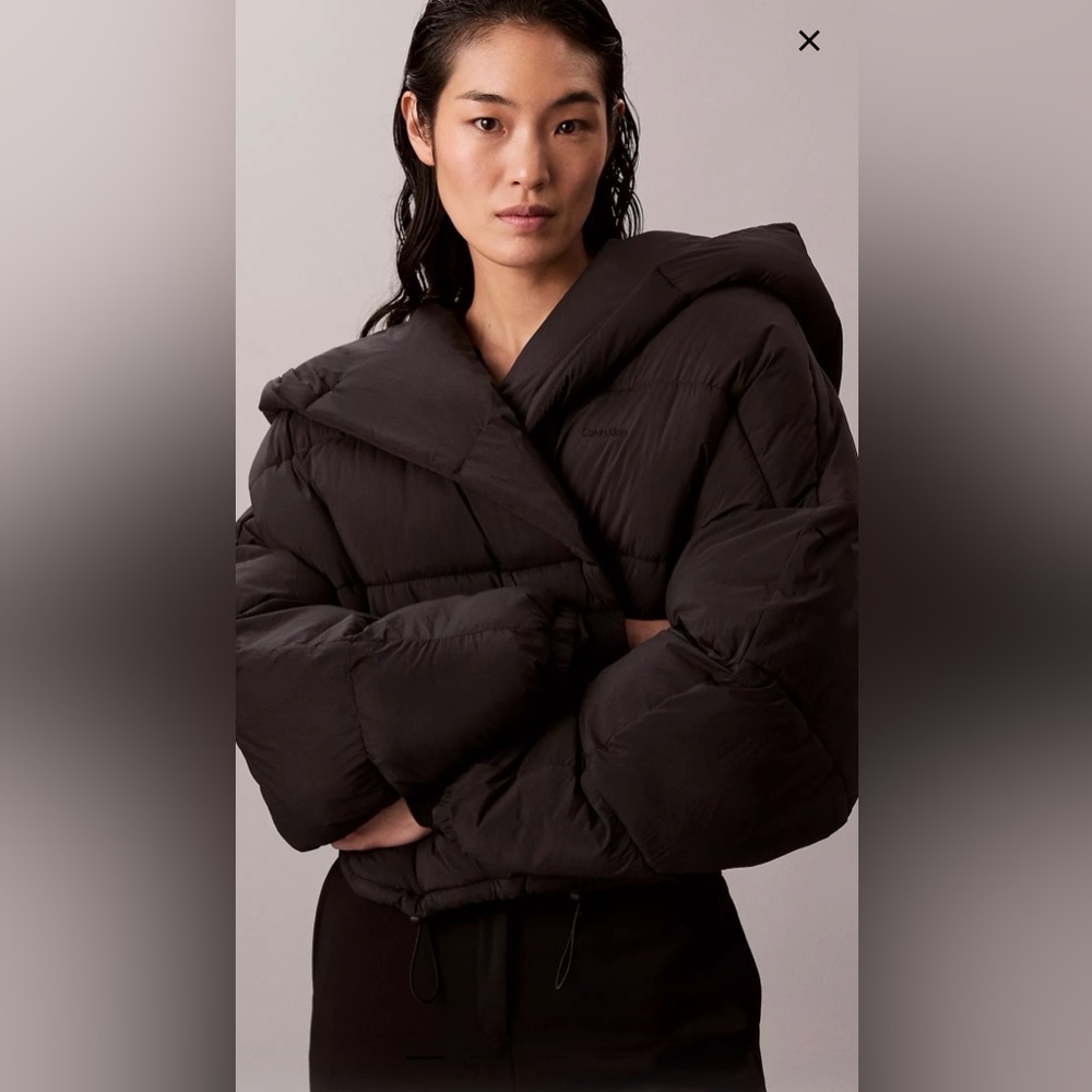 Calvin Klein Women's Dark Black Quilted Puffer Coat with Hood